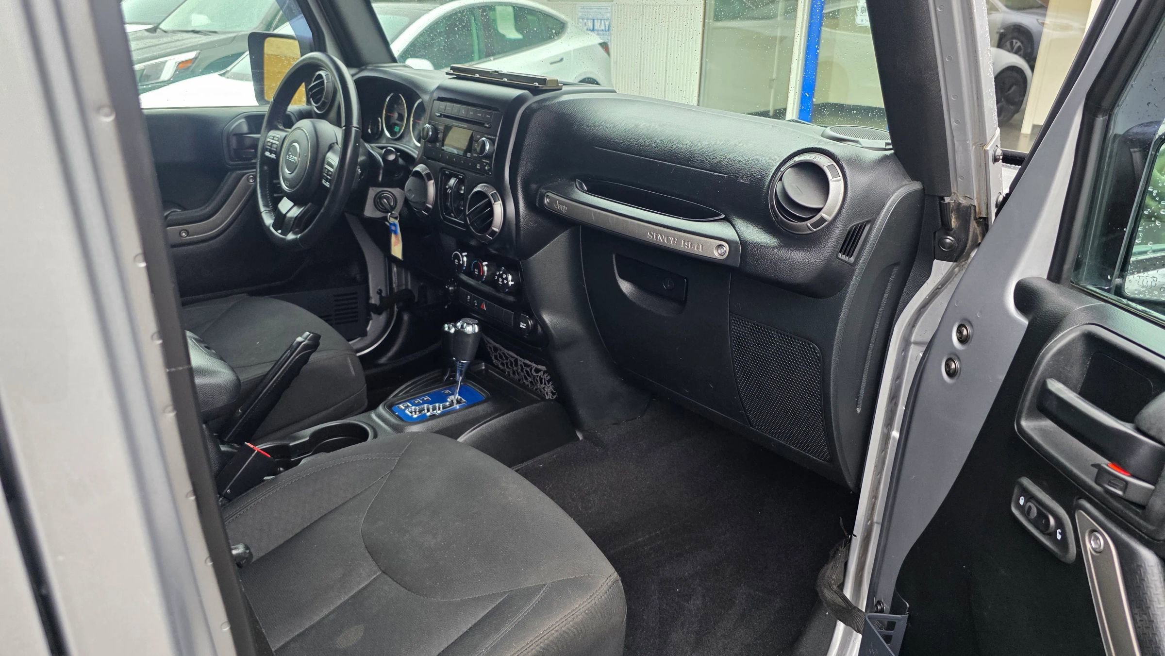 Used 2018 Jeep Wrangler Unlimited Sport S image 11