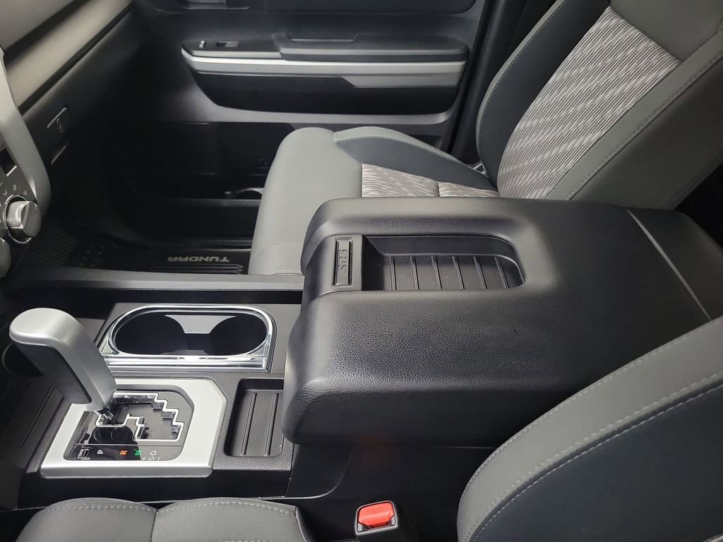 Used 2018 Toyota Tundra SR5 image 27