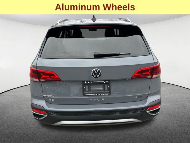 Used 2024 Volkswagen Taos SE image 9