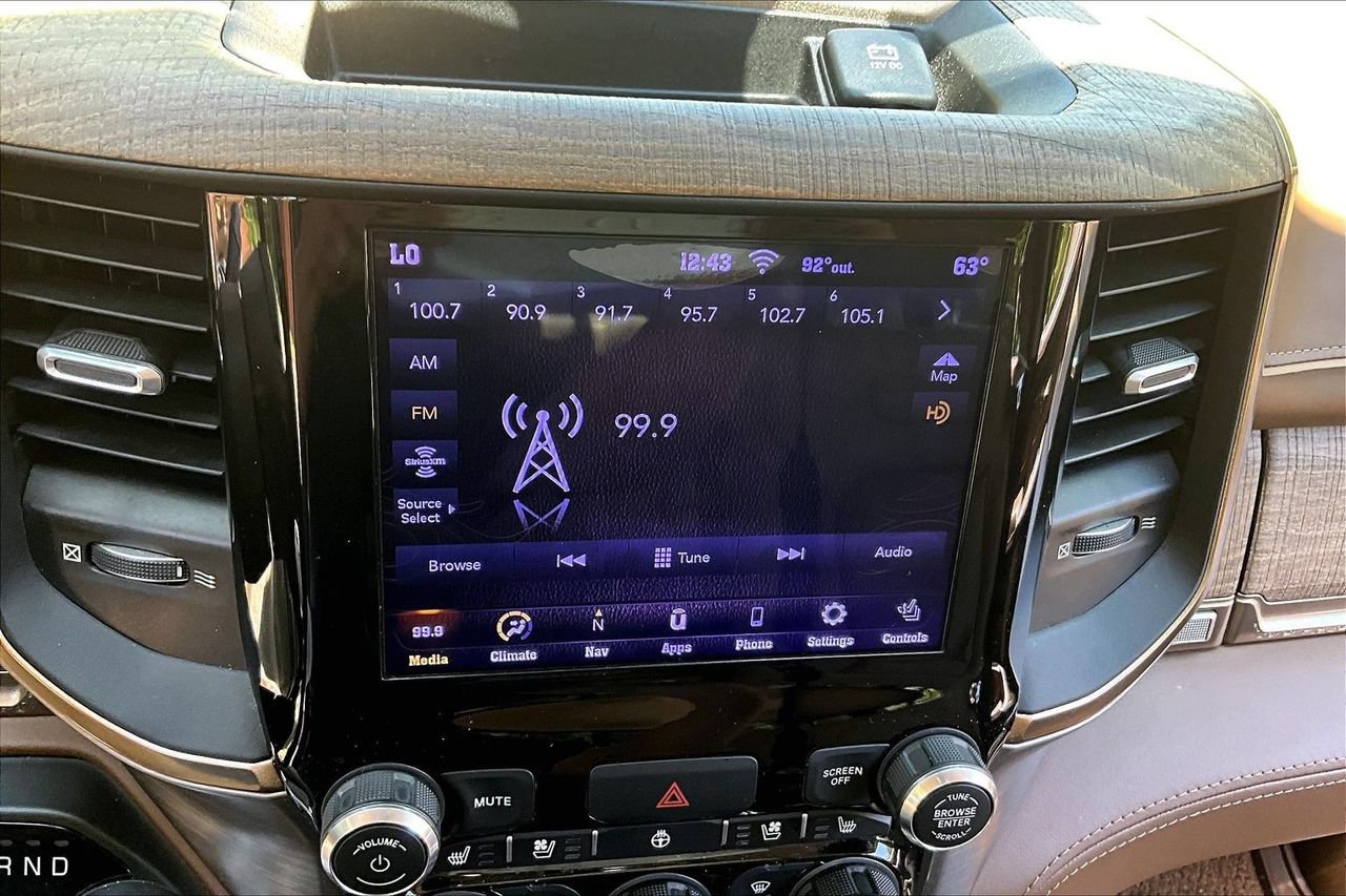 Used 2020 RAM 1500 Limited AWD/4WD image 24