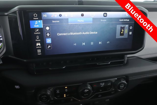 Used 2025 Jeep Wrangler Unlimited Sahara image 5