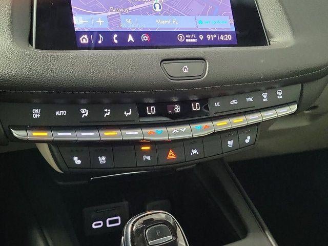 Certified 2022 Cadillac XT4 Premium Luxury w/ Technology Package FWD image 27