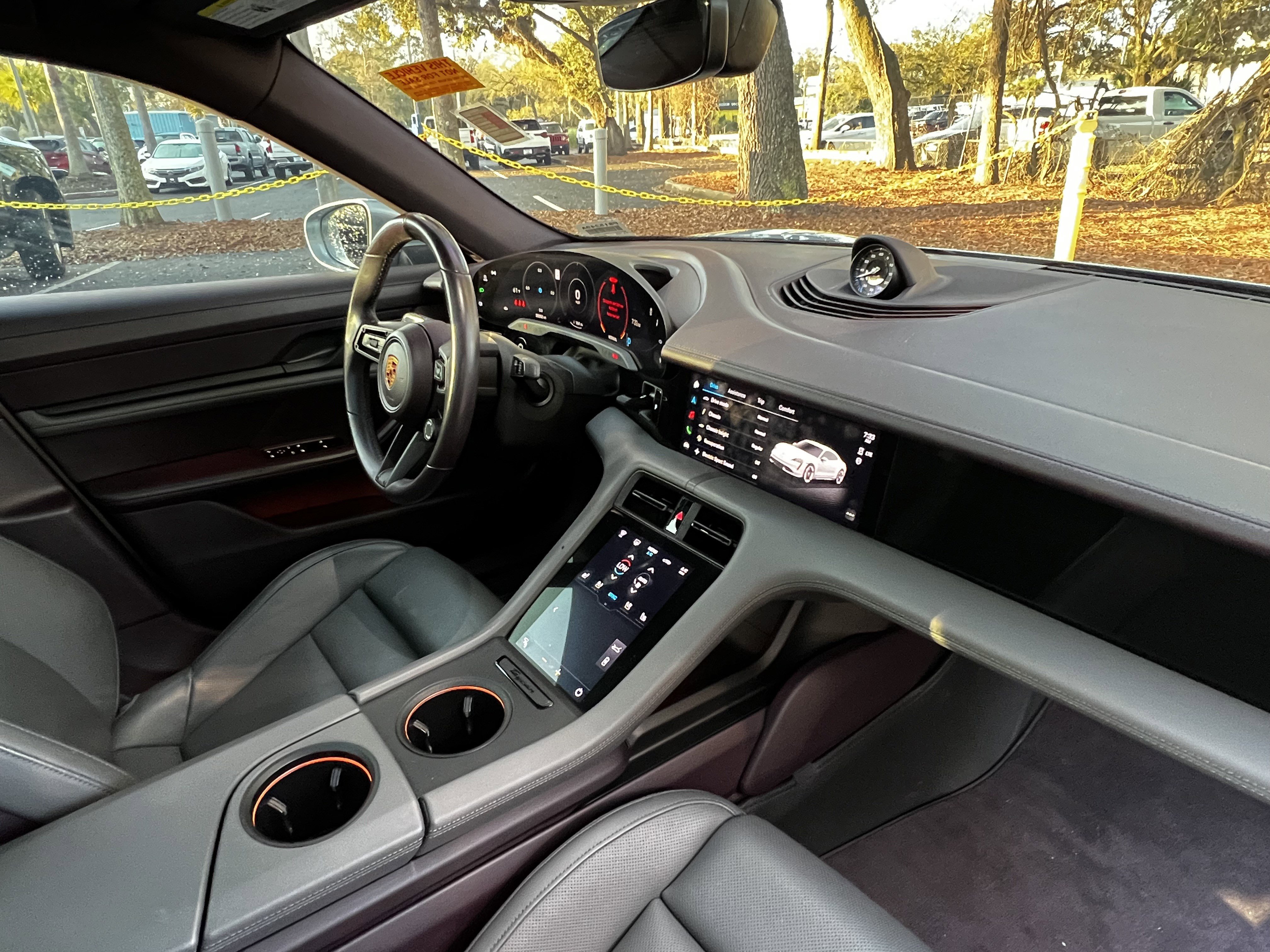 Used 2022 Porsche Taycan 4S image 49