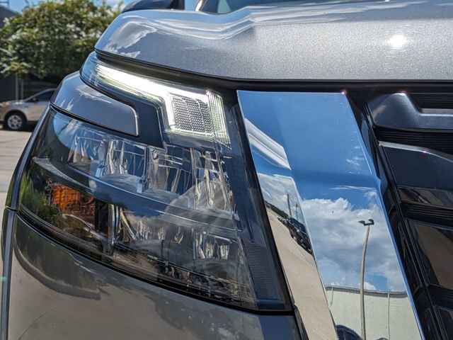 Used 2023 Nissan Pathfinder S FWD image 10