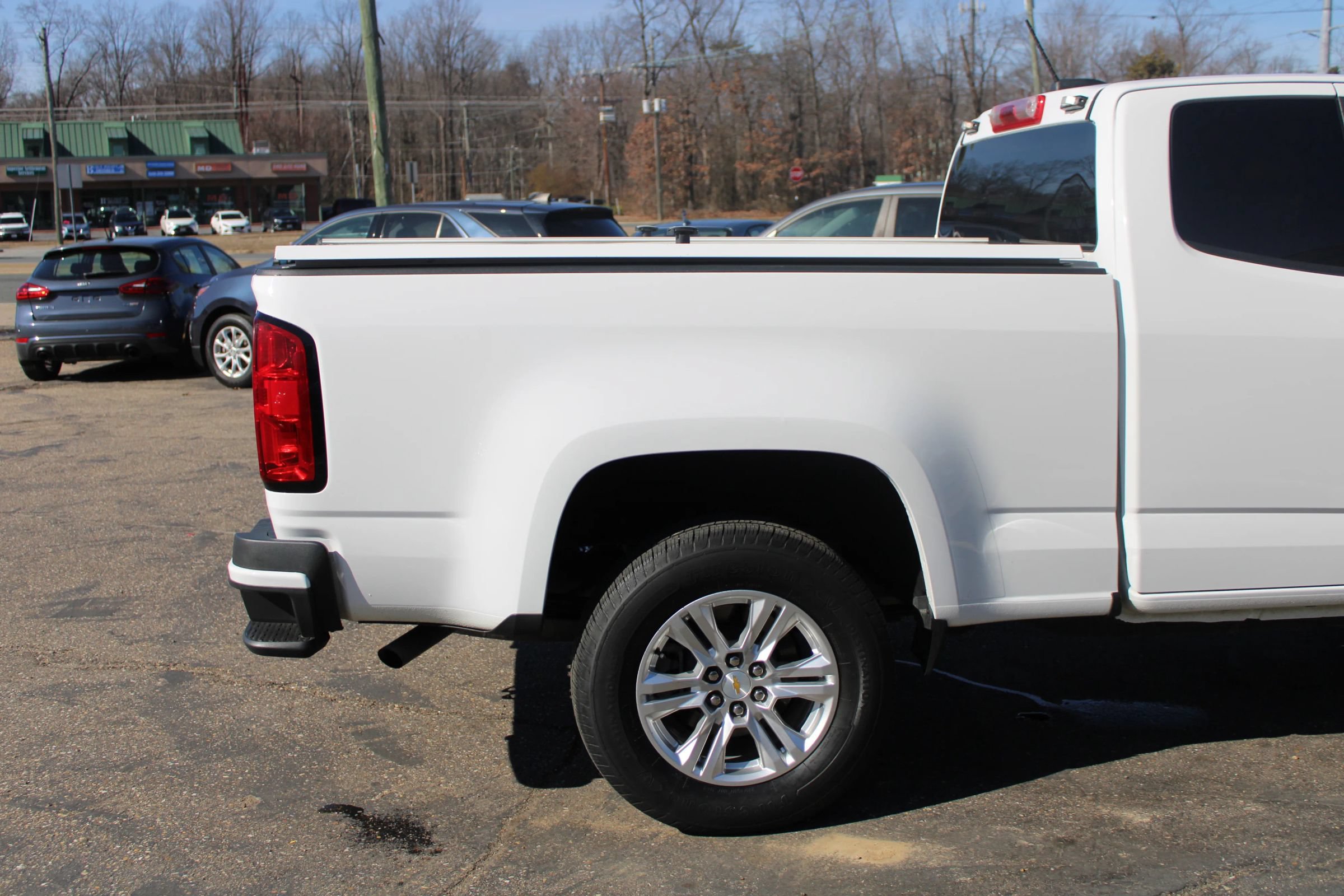 Used 2021 Chevrolet Colorado LT w/ Fleet Safety Package RWD image 42
