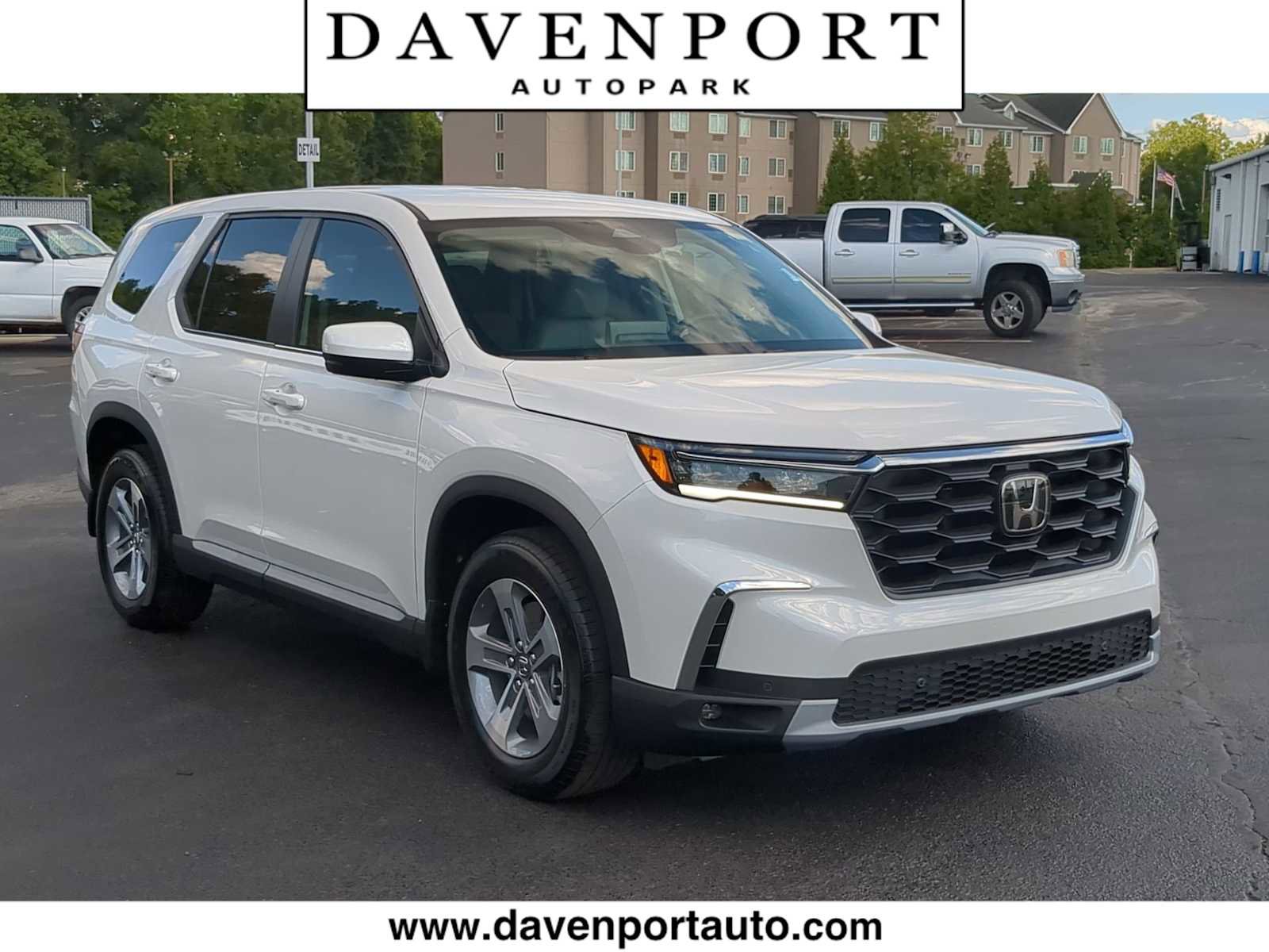 New 2025 Honda Pilot EX-L