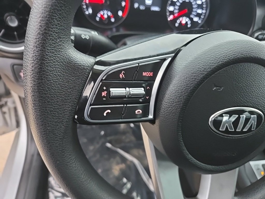 Used 2021 Kia Forte LXS image 19