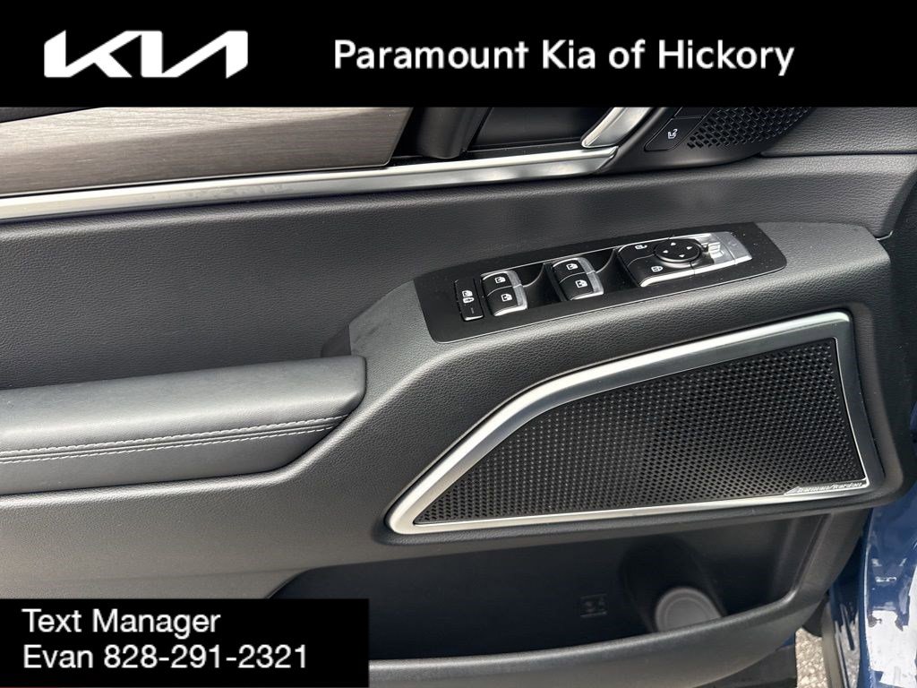 Used 2025 Kia Telluride SX X-Line image 23
