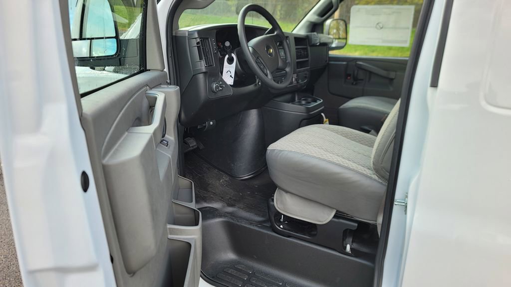 New 2025 Chevrolet Express 2500 w/ Communications Package image 19