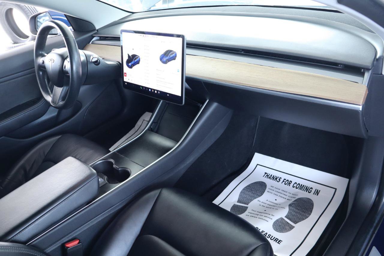 Used 2018 Tesla Model 3 Long Range RWD image 37