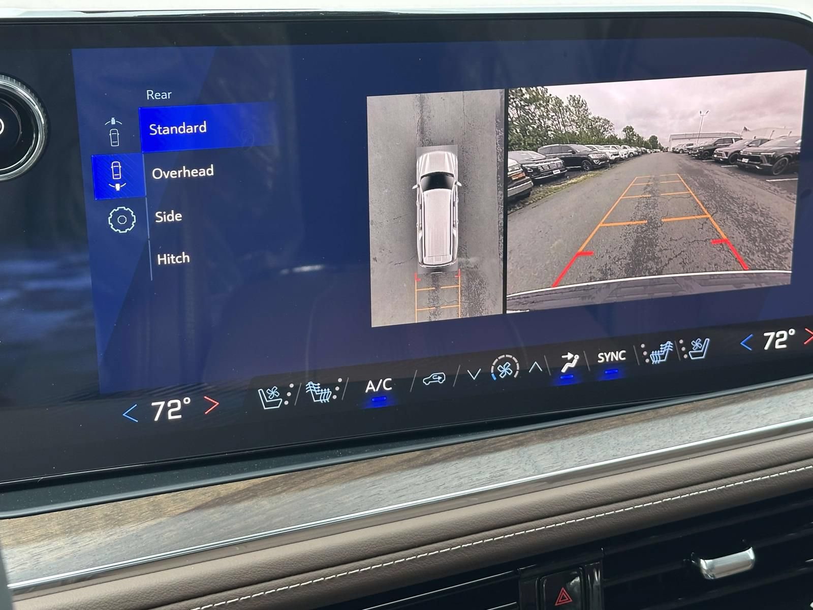 New 2026 Chevrolet Suburban High Country AWD/4WD image 11