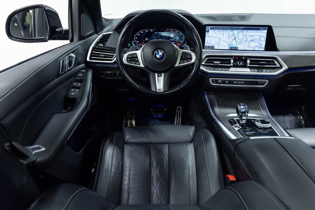 Used 2022 BMW X5 M50i AWD/4WD image 3