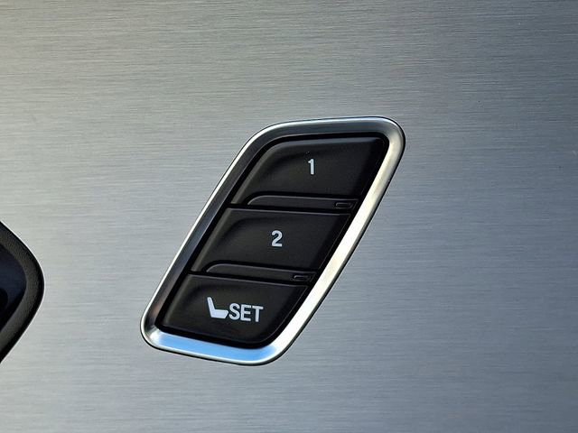 Certified 2025 Acura TLX w/ Technology Package image 28