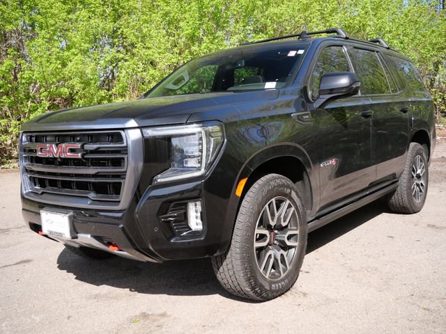 Used 2024 GMC Yukon AT4 w/ AT4 Premium Plus Package AWD/4WD image 3