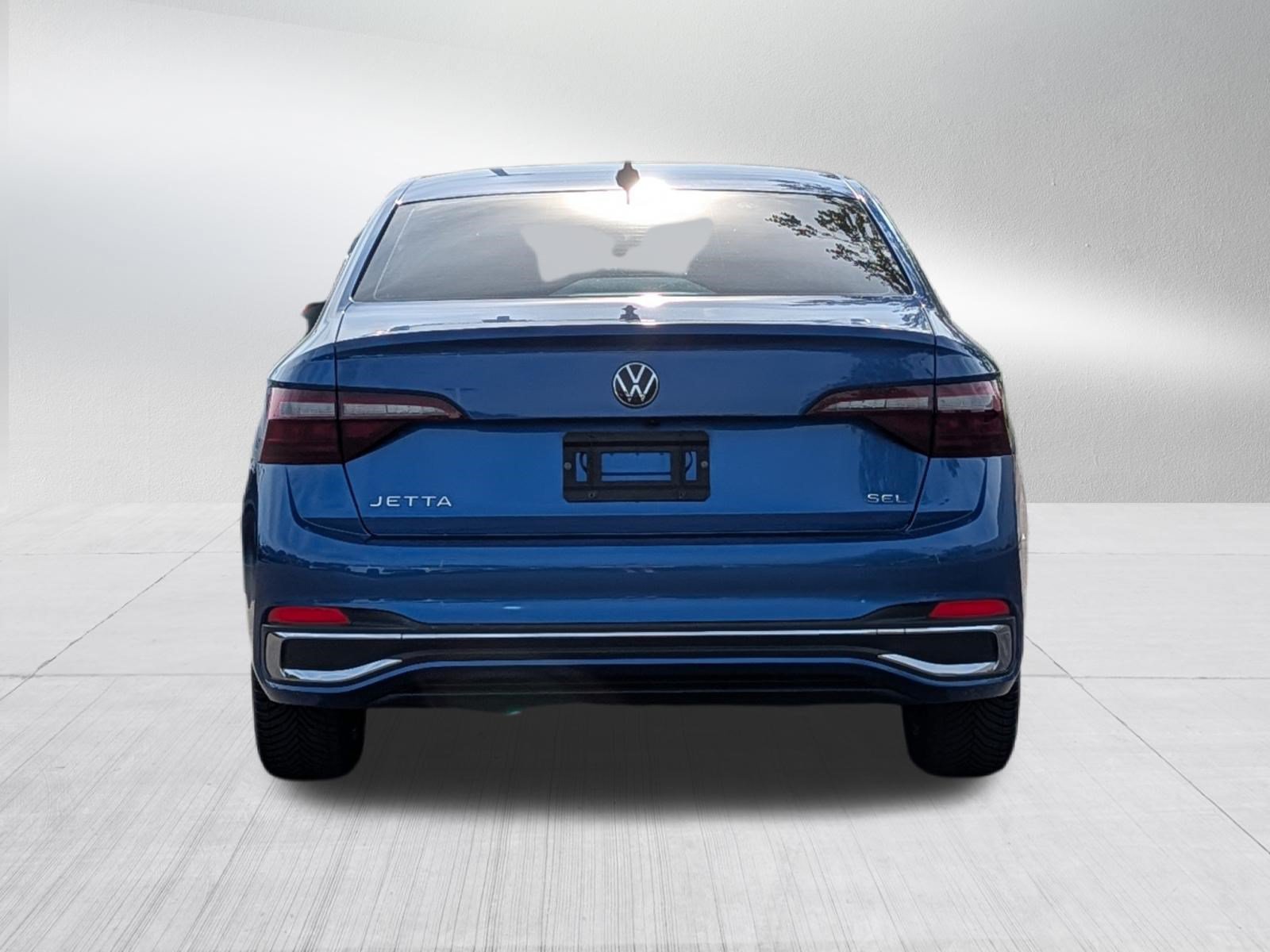 Certified 2024 Volkswagen Jetta SEL FWD image 6