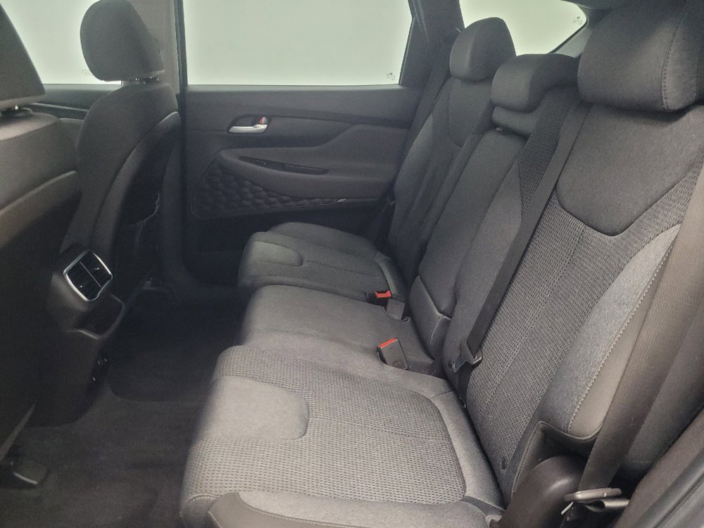 Used 2019 Hyundai Santa Fe SE FWD image 18