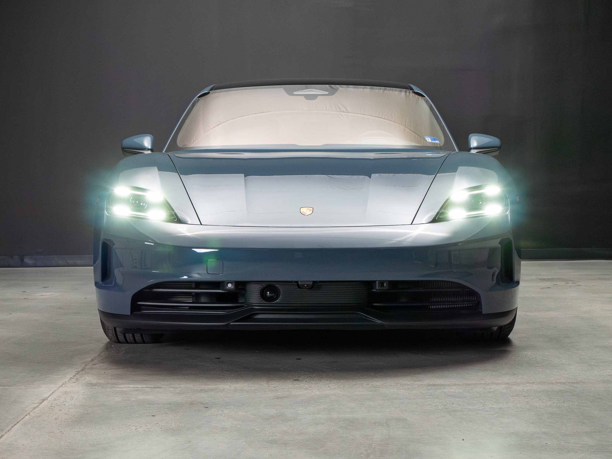 New 2026 Porsche Taycan RWD image 10