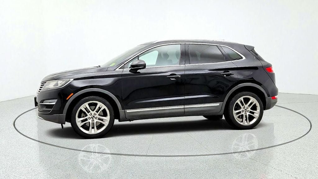Used 2017 Lincoln MKC Reserve w/ Lincoln MKC Climate Package AWD/4WD image 8