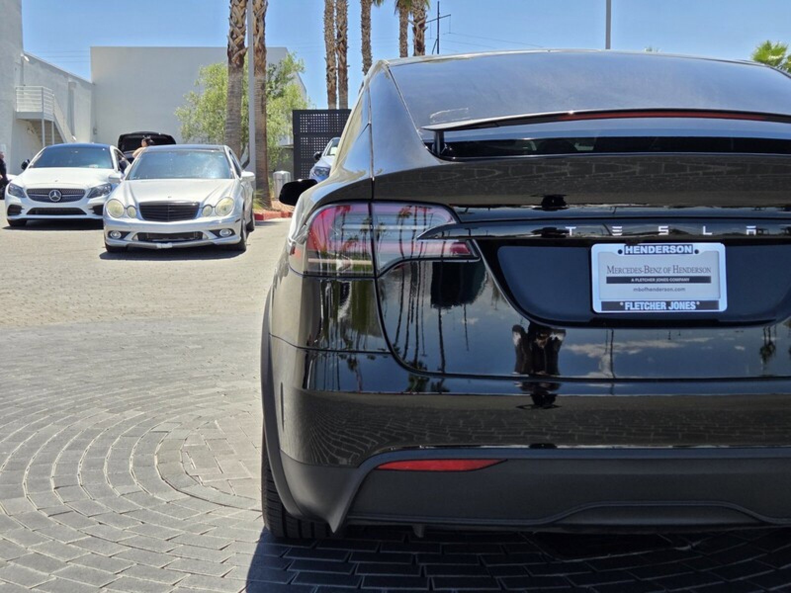 Used 2024 Tesla Model X AWD/4WD image 11