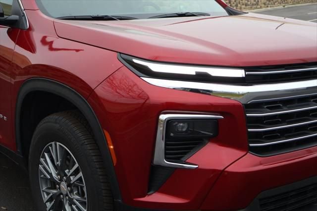 New 2026 Chevrolet Traverse LT w/ Driver Confidence Package image 3