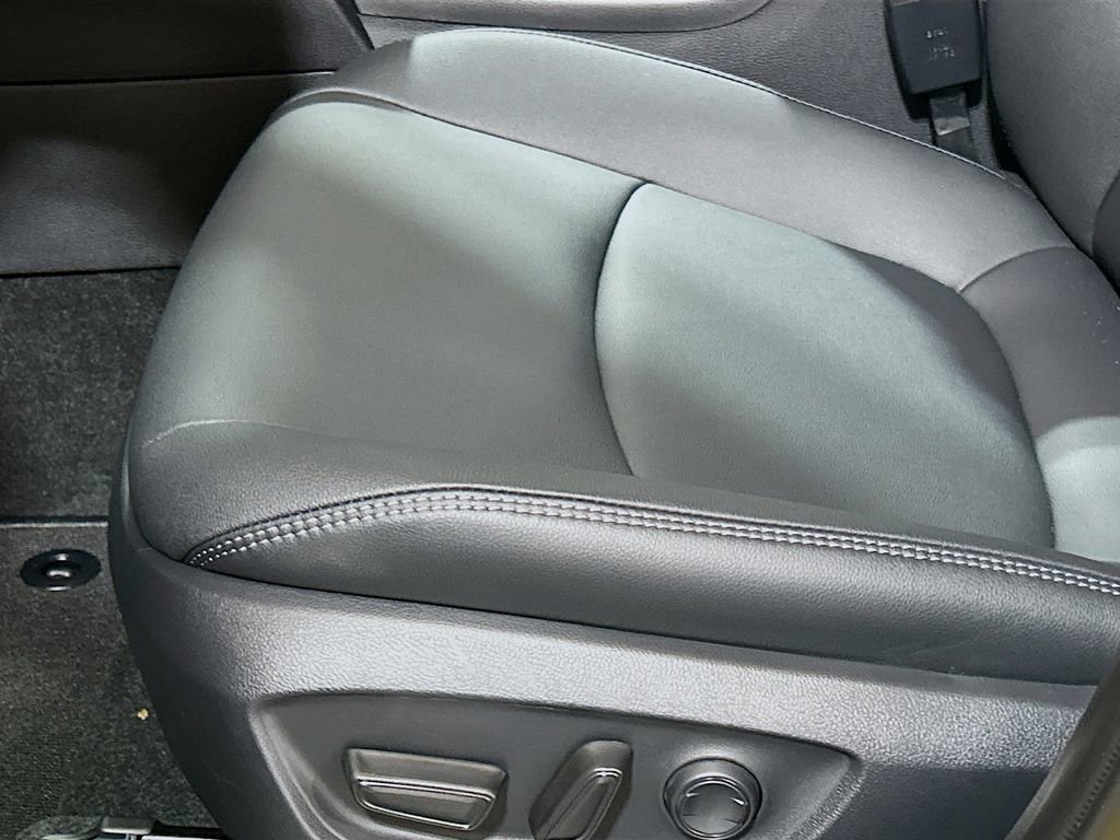 New 2026 Toyota Corolla Cross XLE FWD image 18