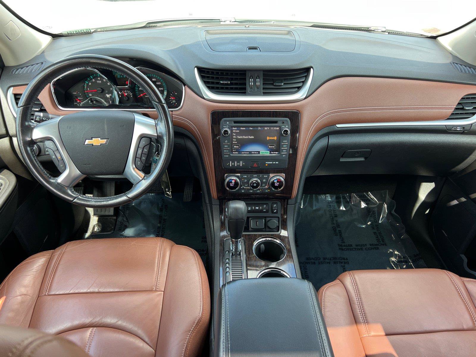 Used 2016 Chevrolet Traverse LT FWD image 23