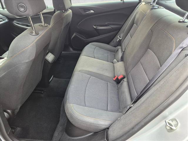 Used 2018 Chevrolet Cruze LS FWD image 16