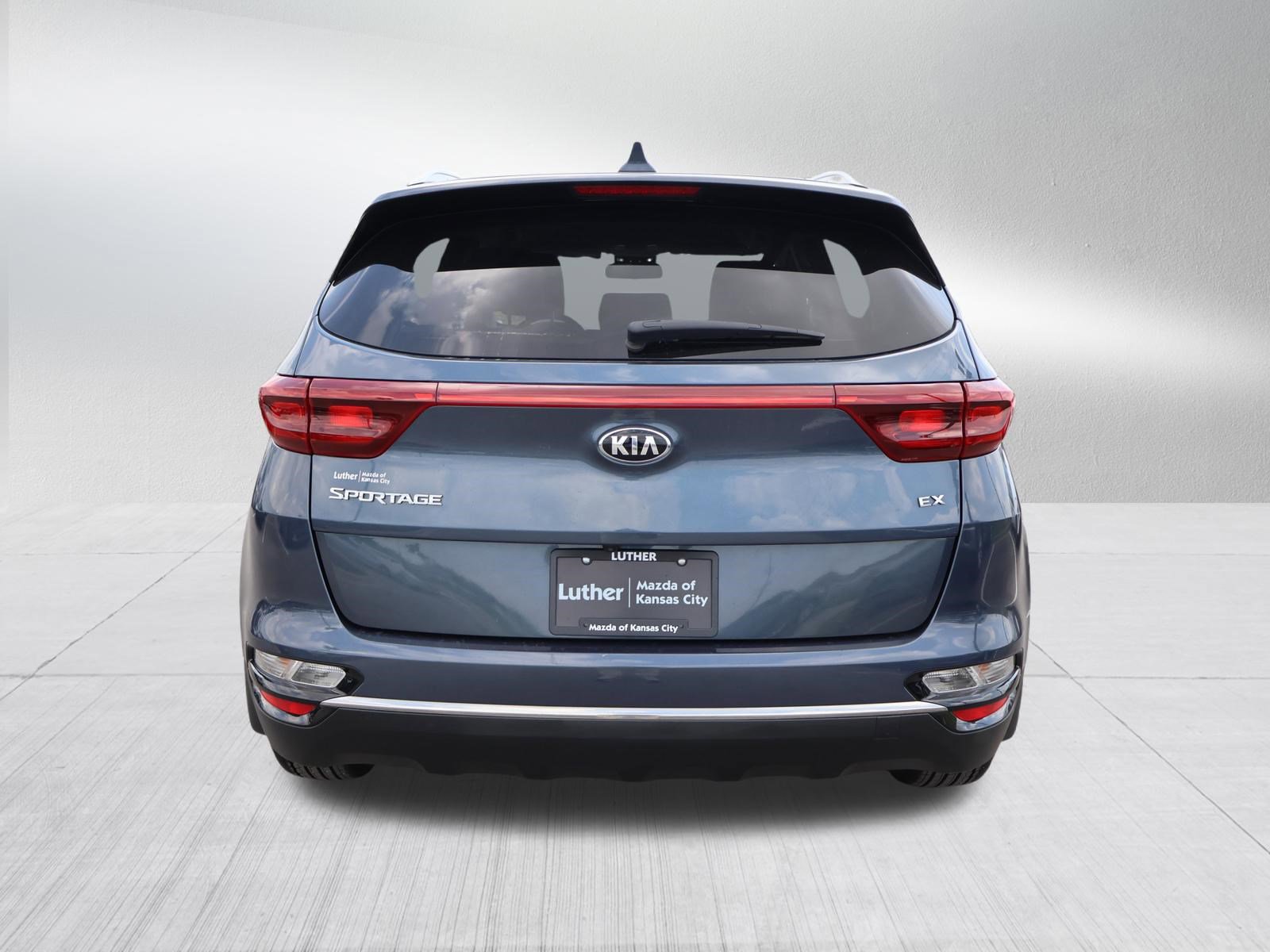 Used 2020 Kia Sportage EX FWD image 6