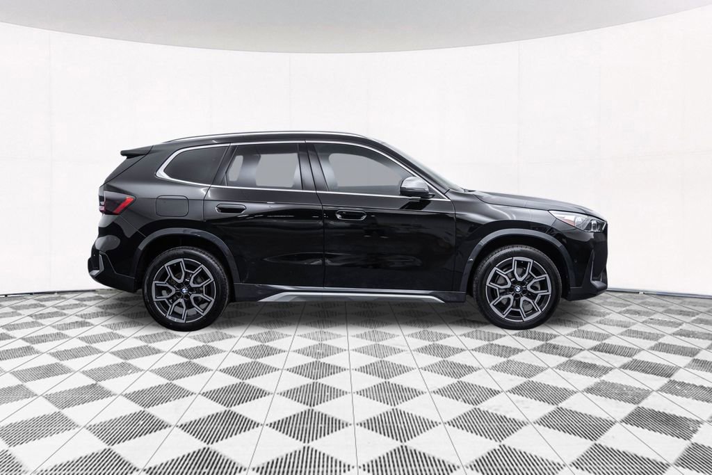 Used 2024 BMW X1 xDrive28i w/ Convenience Package image 11