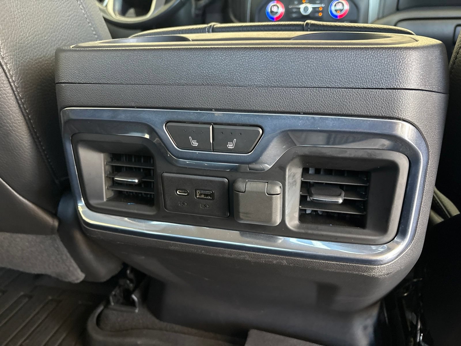 Used 2020 GMC Sierra 1500 Denali w/ Denali Ultimate Package AWD/4WD image 21