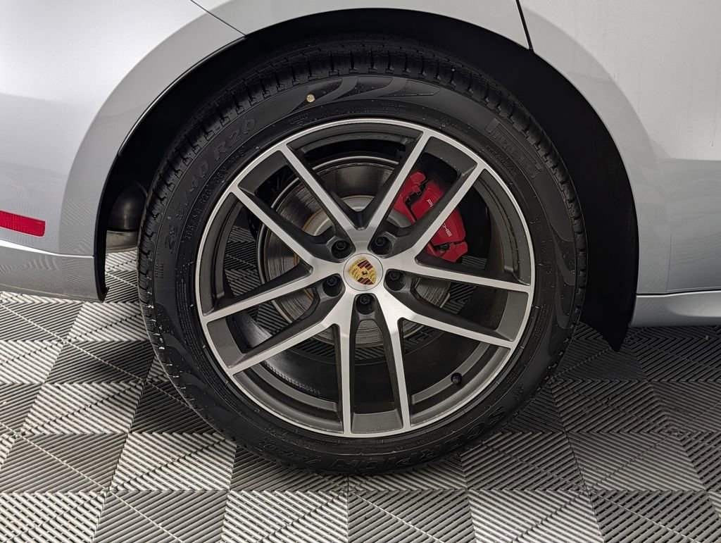 New 2026 Porsche Macan S image 13