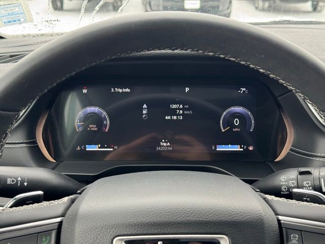 Used 2023 Jeep Grand Cherokee Laredo image 30