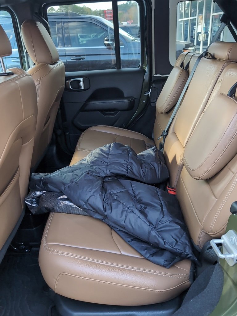 Used 2021 Jeep Wrangler Unlimited Sahara w/ Cold Weather Group image 9