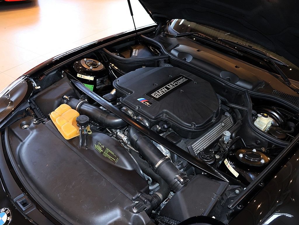 Used 2001 BMW Z8 RWD image 56