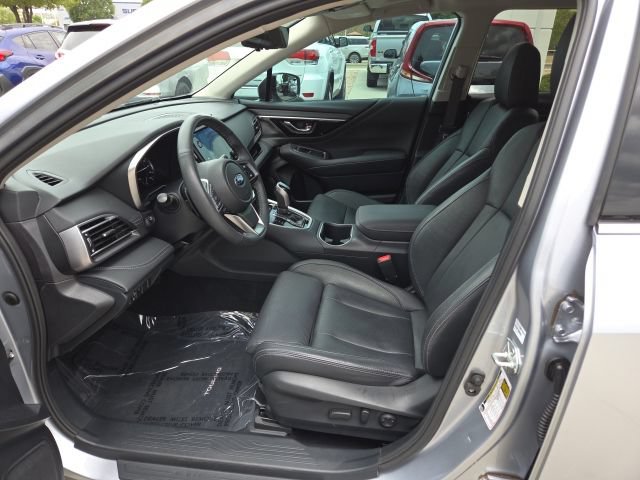 Used 2024 Subaru Outback Touring XT AWD/4WD image 17
