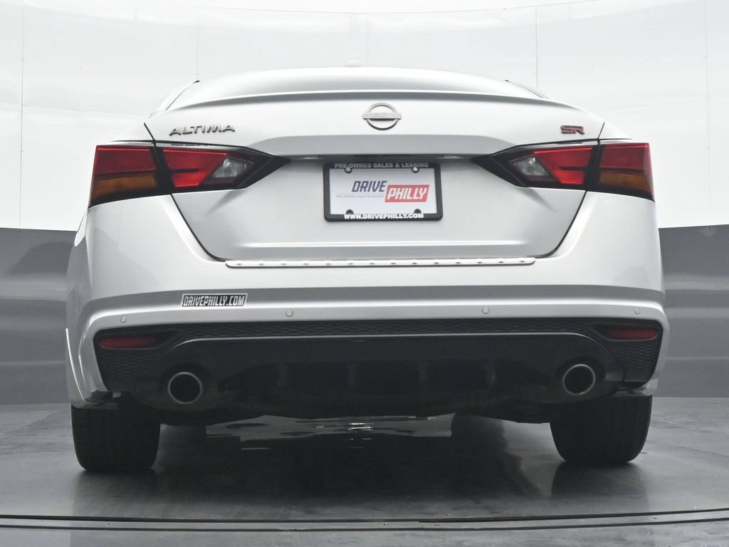 Used 2023 Nissan Altima 2.5 SR FWD image 30