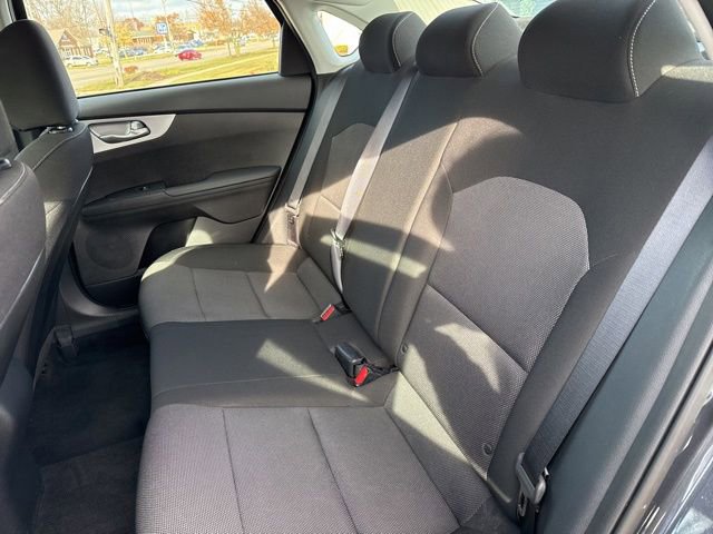 Used 2023 Kia Forte LXS image 32