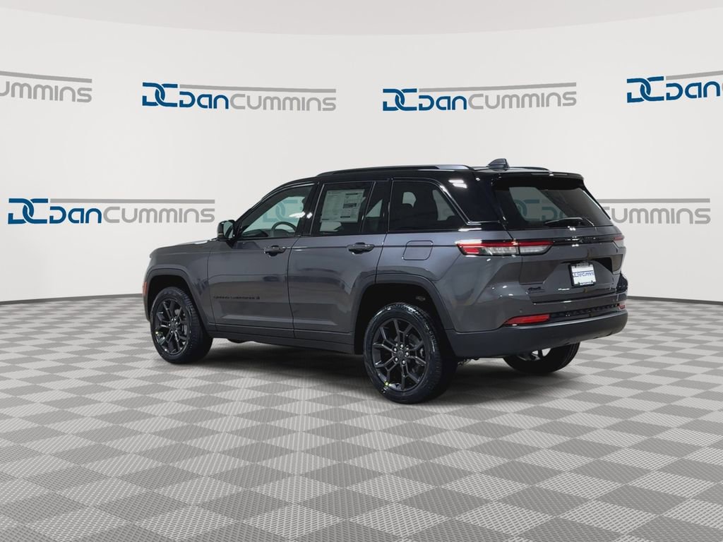 New 2025 Jeep Grand Cherokee Limited image 8