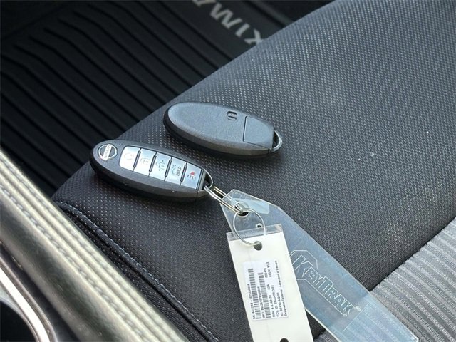 Used 2020 Nissan Maxima 3.5 S w/ Floor Mat Group image 3