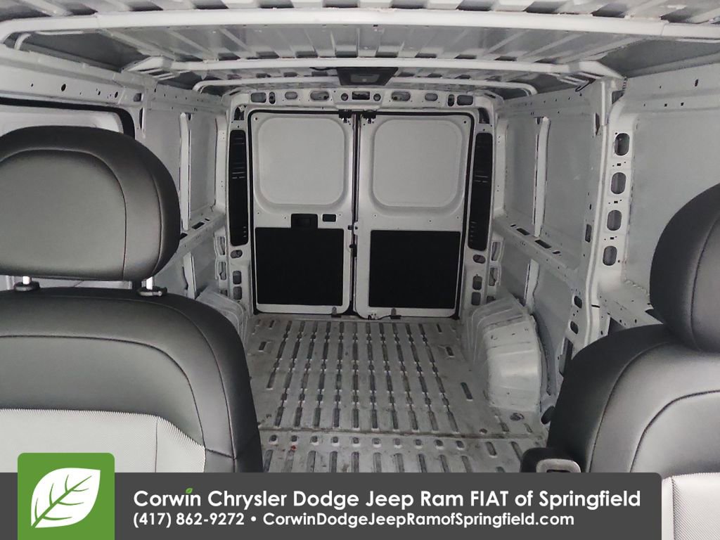 Used 2025 RAM ProMaster 2500 w/ Convenience Group FWD image 30