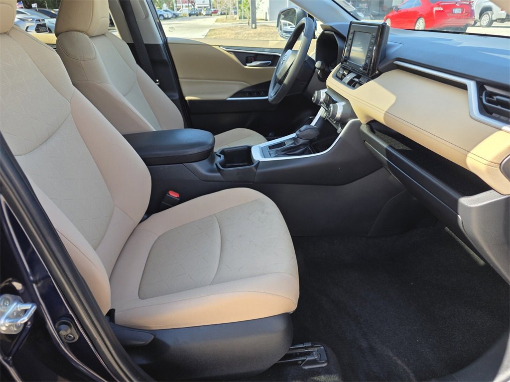Certified 2022 Toyota RAV4 XLE w/ Convenience Package image 14