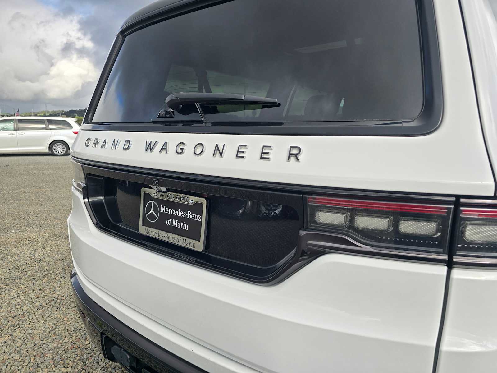 Used 2024 Jeep Grand Wagoneer L Series III w/ Quick Order Packagew 28T image 14