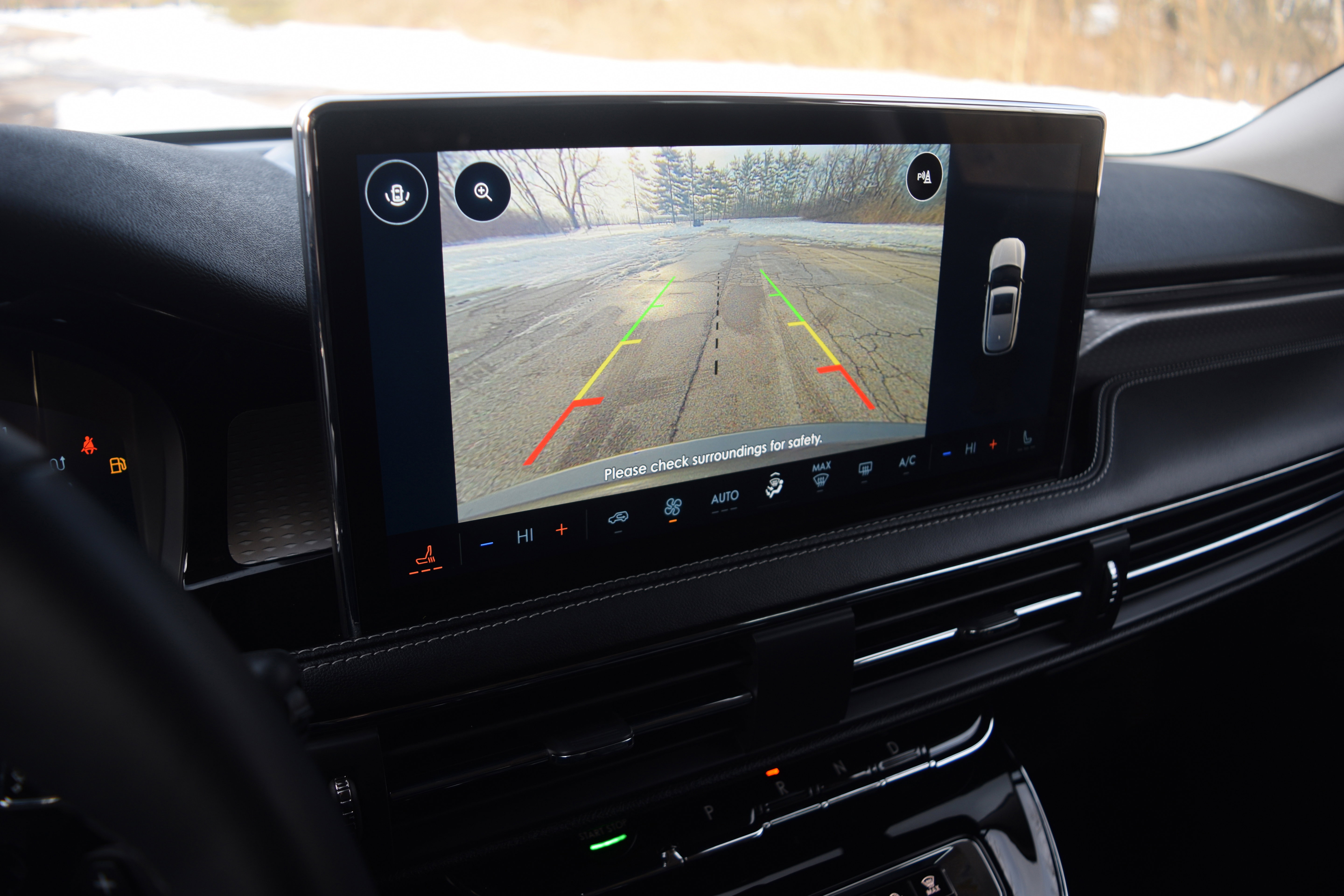 Used 2023 Lincoln Corsair Reserve w/ Jet Appearance Package image 10