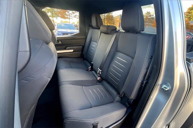 Used 2024 Toyota Tacoma TRD Off-Road image 26