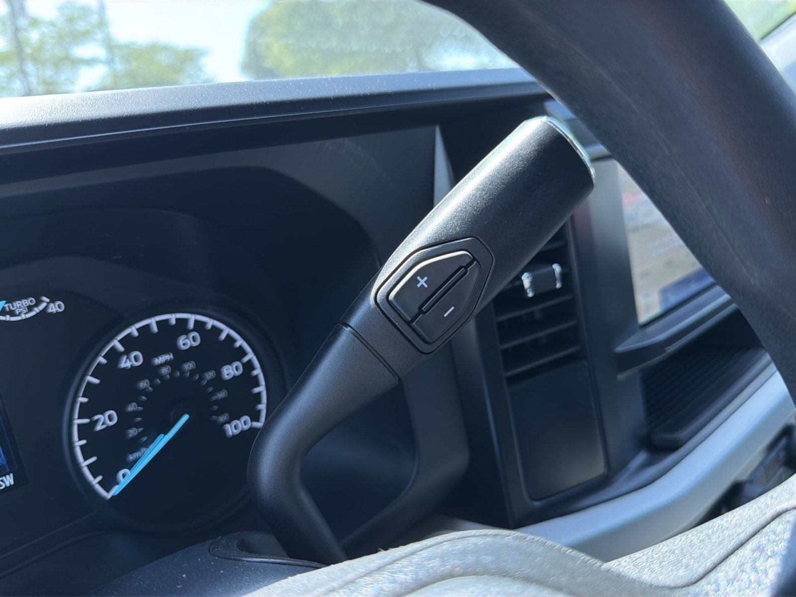 New 2026 Ford F250 XL w/ STX Appearance Package AWD/4WD image 23