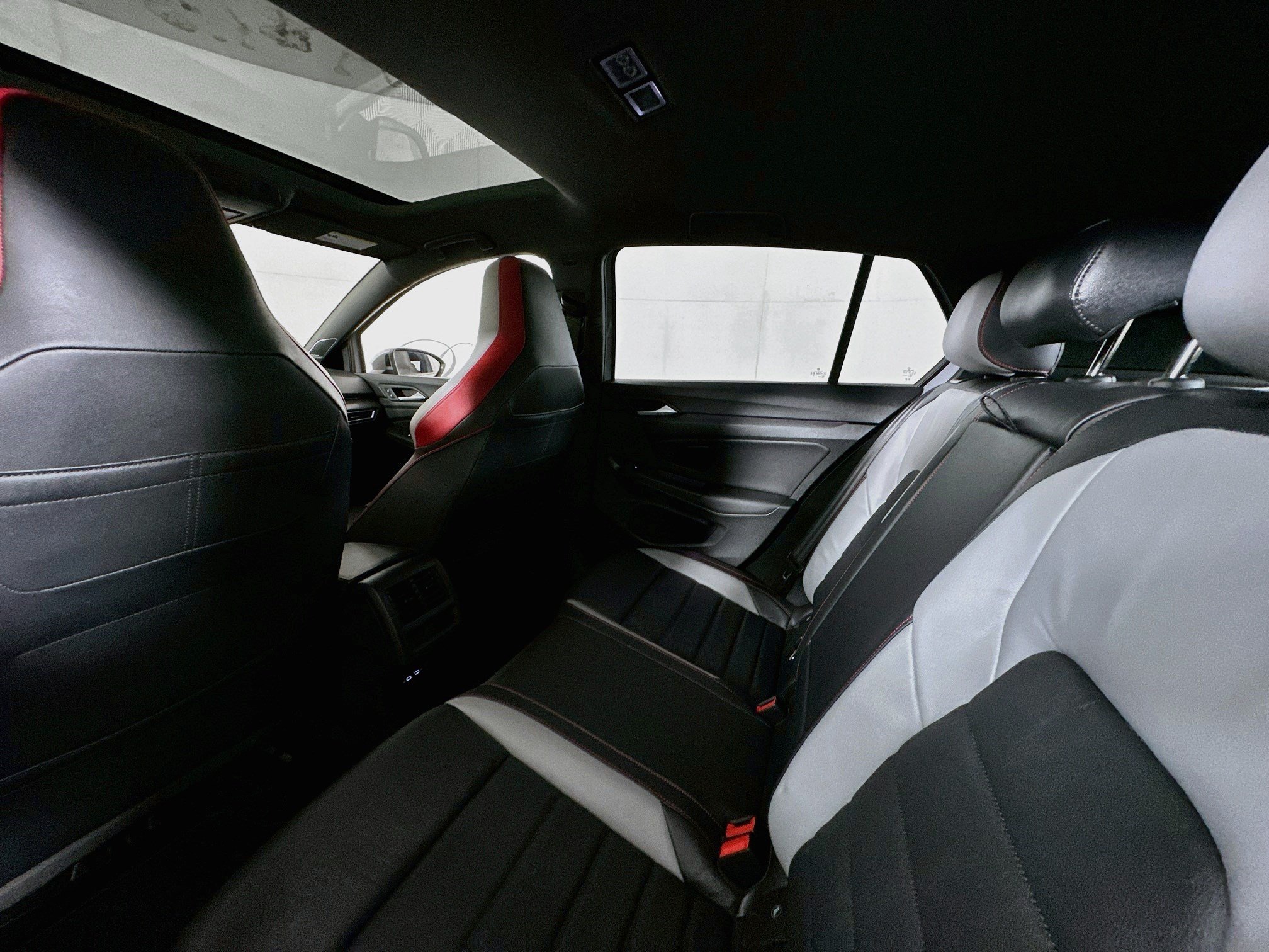 Used 2023 Volkswagen GTI SE w/ SE Leather Package FWD image 23