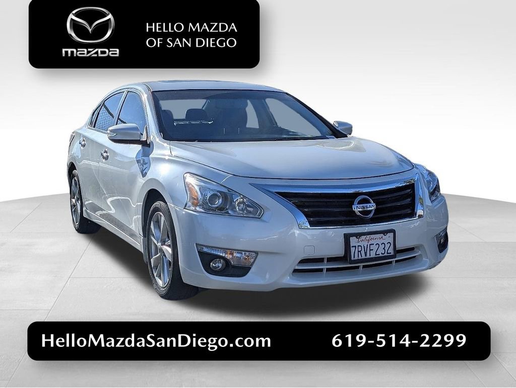 Used 2015 Nissan Altima 2.5 SL w/ Moonroof Package