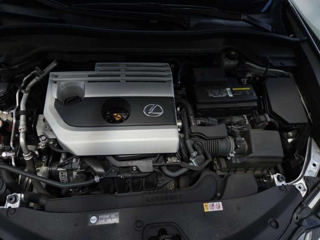 Used 2020 Lexus UX 200 image 13