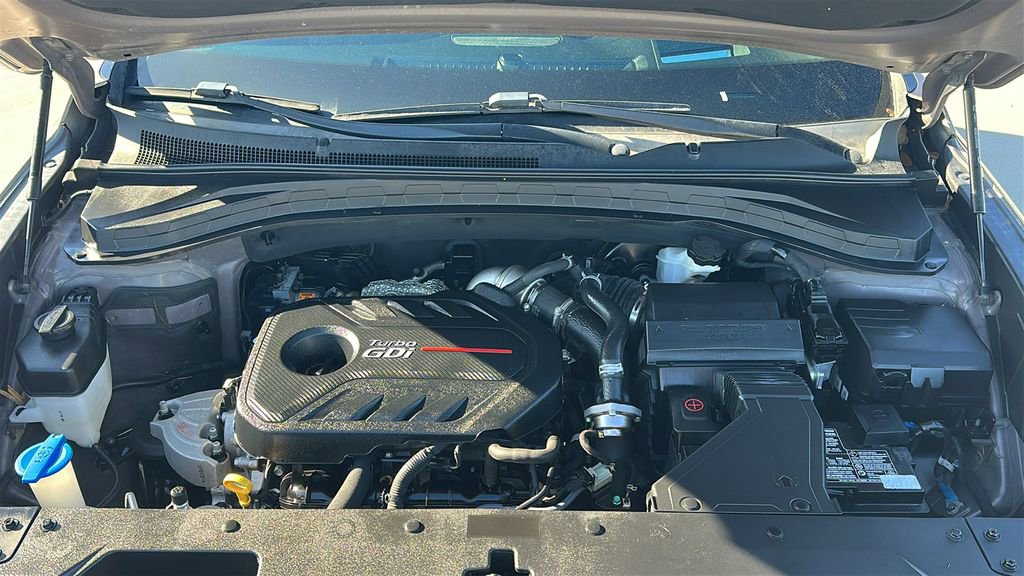 Used 2019 Hyundai Santa Fe SEL w/ Cargo Package image 3