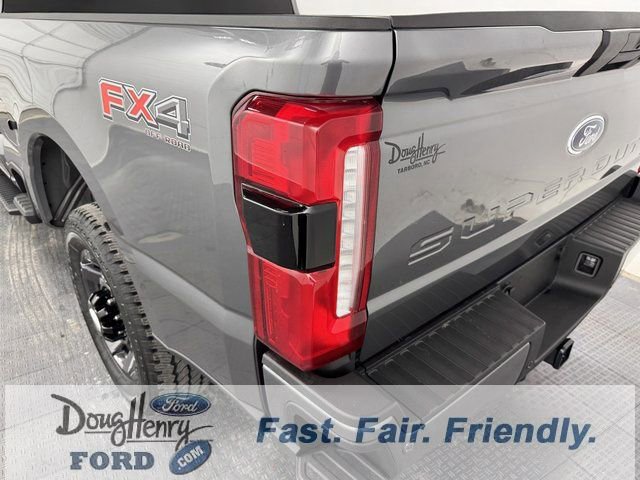 Used 2025 Ford F250 XL w/ STX Appearance Package image 15